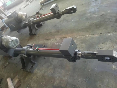 液壓?jiǎn)㈤]機